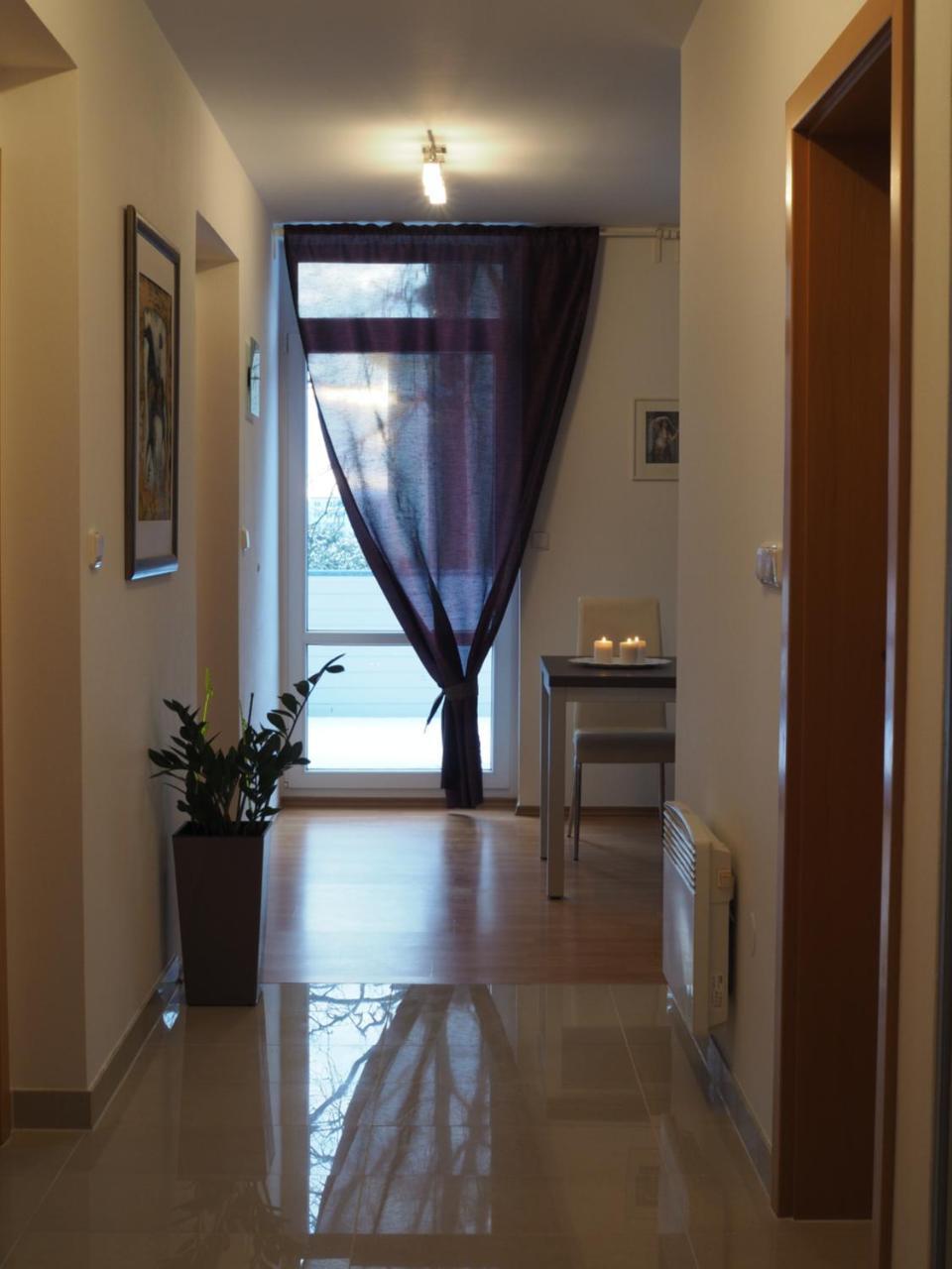 Apartman Radmila Лугачовице Экстерьер фото